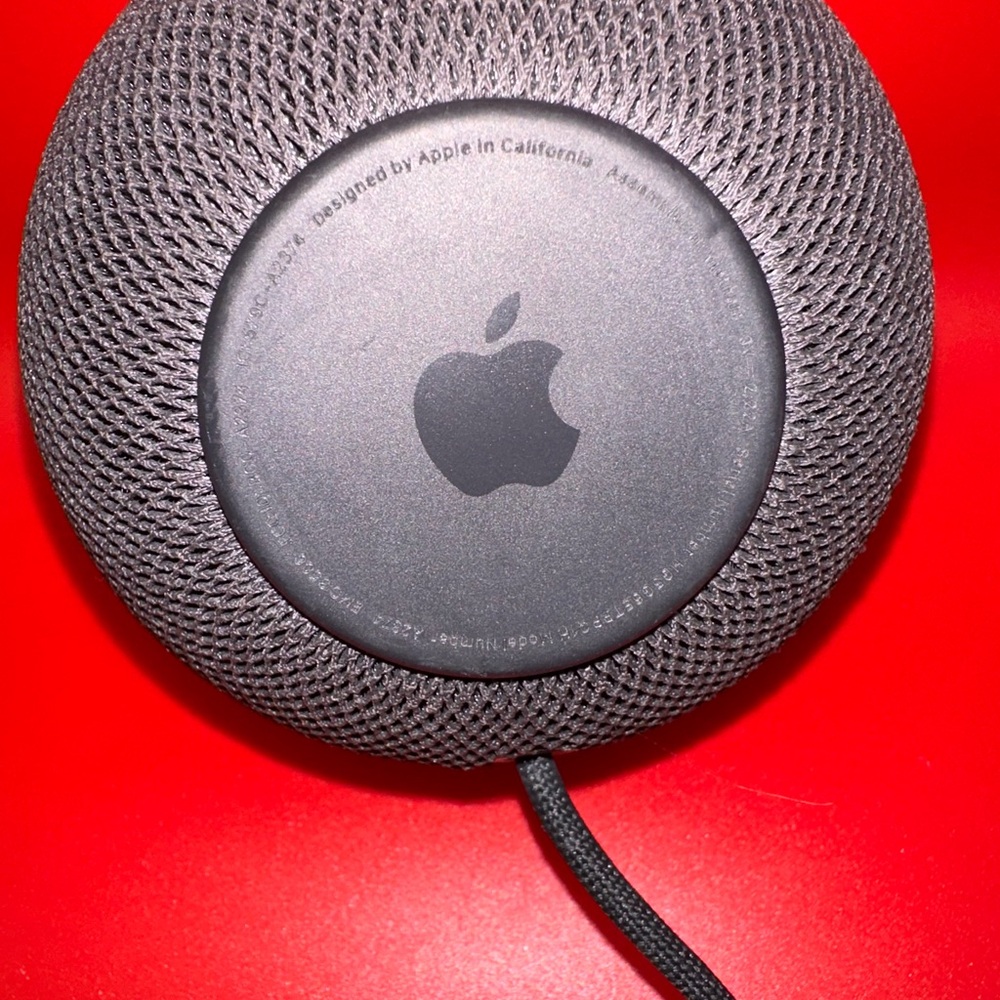 Apple HomePod Mini- without it’s original box - Picture 7 of 7